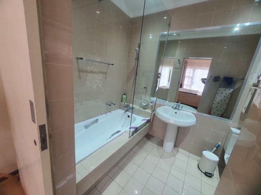To Let 3 Bedroom Property for Rent in Vincent Eastern Cape